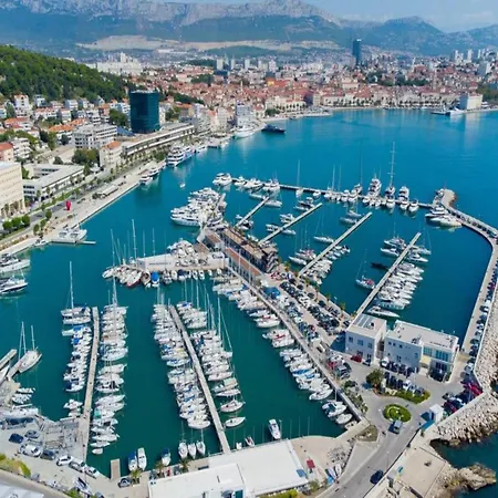 Apartment In Split Near Ba Vice Beach, Cleaning Included Apartment Split
