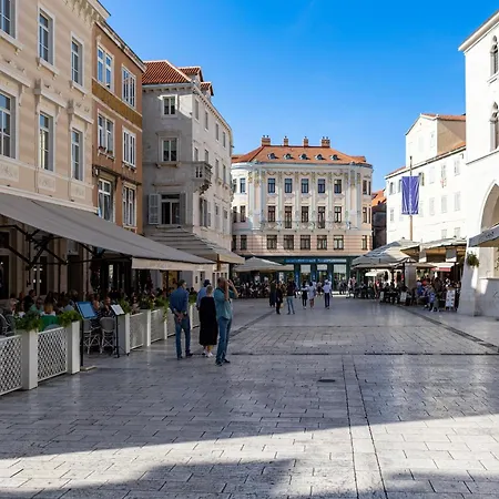 Apartment In Split Near Ba Vice Beach, Cleaning Included Apartament Split
