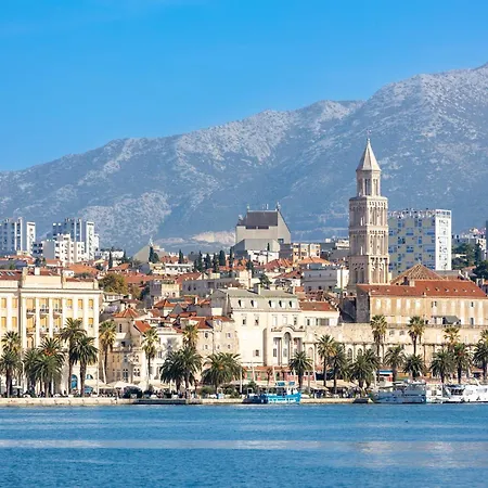 Apartment In Split Near Ba Vice Beach, Cleaning Included Apartament